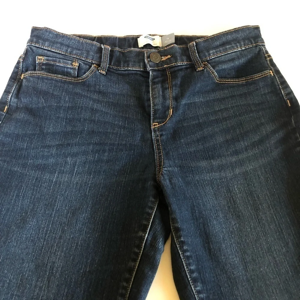 Old Navy Girls Stretch Bermuda Denim Shorts Size 16Y